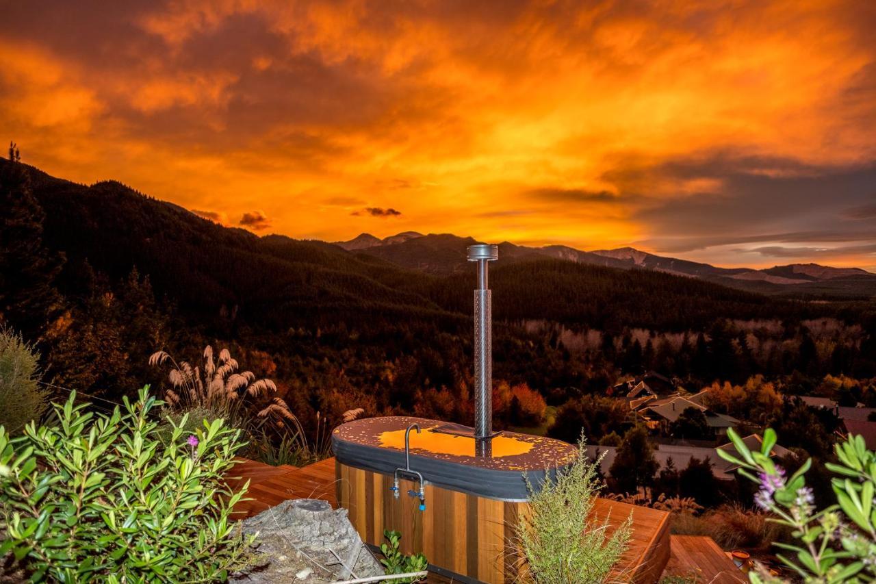 The Shepherds Hut - Boutique Retreat. Hanmer Springs Exterior photo