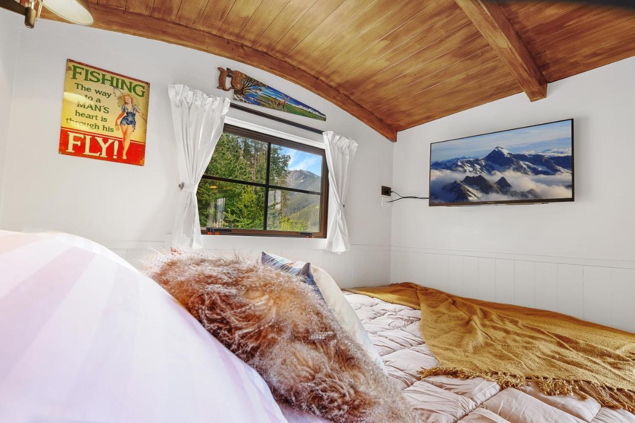 The Shepherds Hut - Boutique Retreat. Hanmer Springs Exterior photo