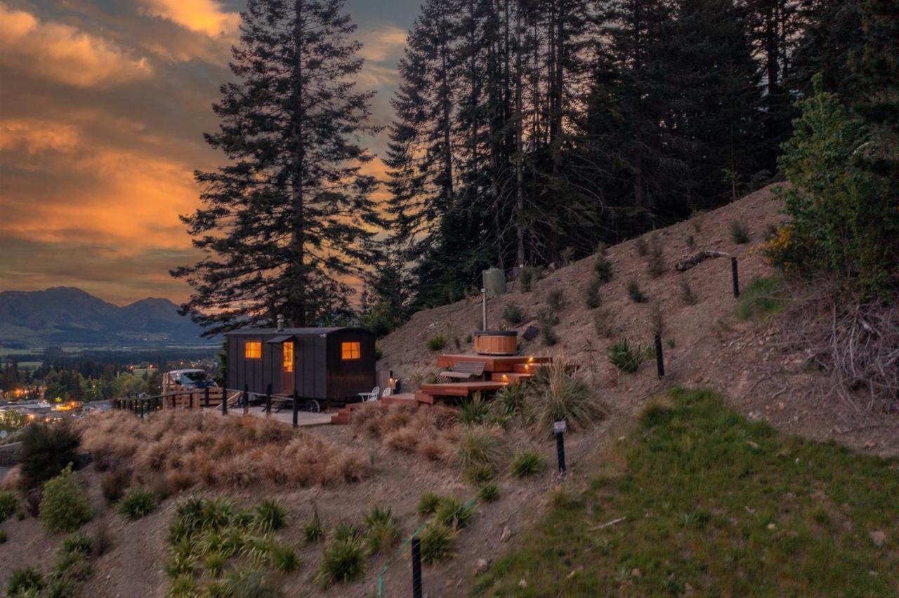 The Shepherds Hut - Boutique Retreat. Hanmer Springs Exterior photo