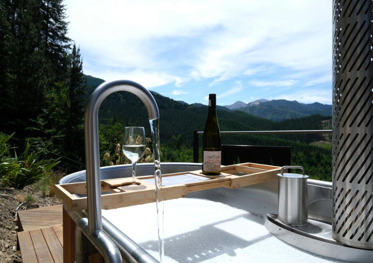 The Shepherds Hut - Boutique Retreat. Hanmer Springs Exterior photo
